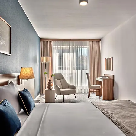 Arche Hotel Pulawska Residence Warszawa-3